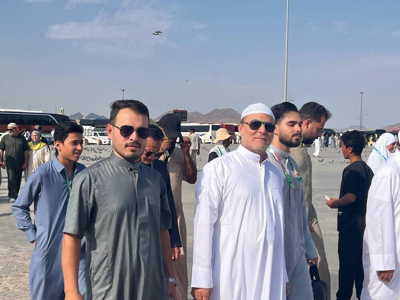 تقبل الله منكم صالح الأعمال، وجعلها عمرة مباركة ومقبولة إن شاء الله لجميع حجاج ومعتمري شركة قوافل المدينة للحج والعمرة.  

​📌 اكملت قافلة المتعهد الحاج سلام عناد
​✅ كافة الزيارات ومعالم المدينة المنورة المكتملة:  
​مطبعة القرآن الكريم  
​جبل أحد ومعركة أحد  
​مسجد قباء  
​مسجد ذي القبلتين  
مستمرين باستلام الجوازات ل رحلة 20 / 8 للحجز ***********
