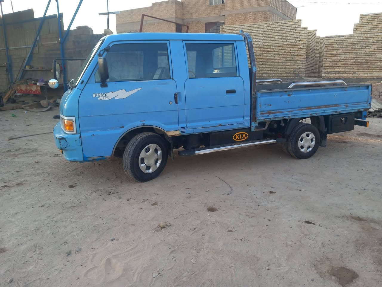 السلام عليكم كيا دبل قمارة موديل 1996 رقم بابل مشروع  وطني كير اوتو ماتك بلادي بدون صبغ *********** ***********
