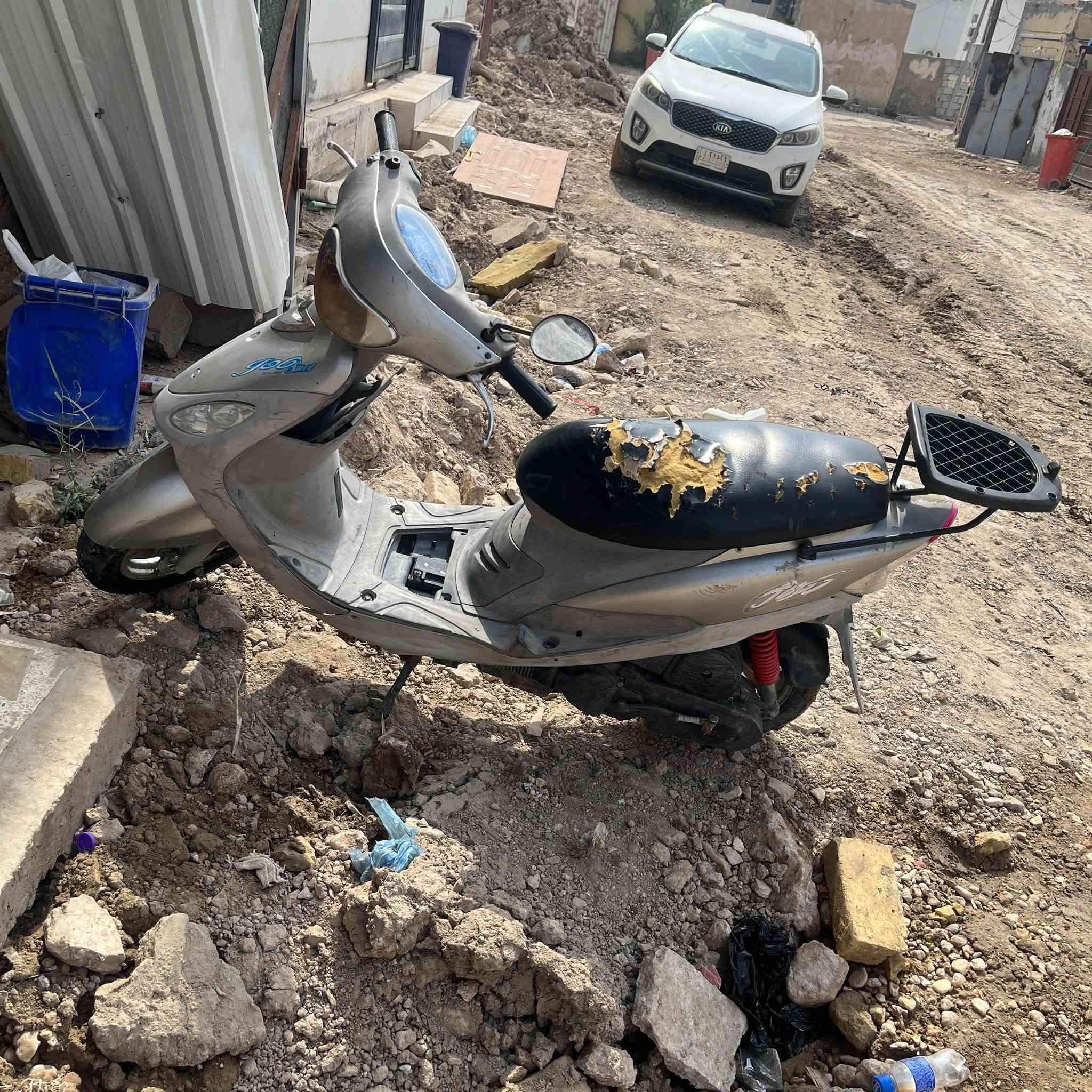 للبيع ماكس منغولي دراجه نضيفه مامفتوحه دبلات جديدة سعر 700 بيها مجال رقم ***********
