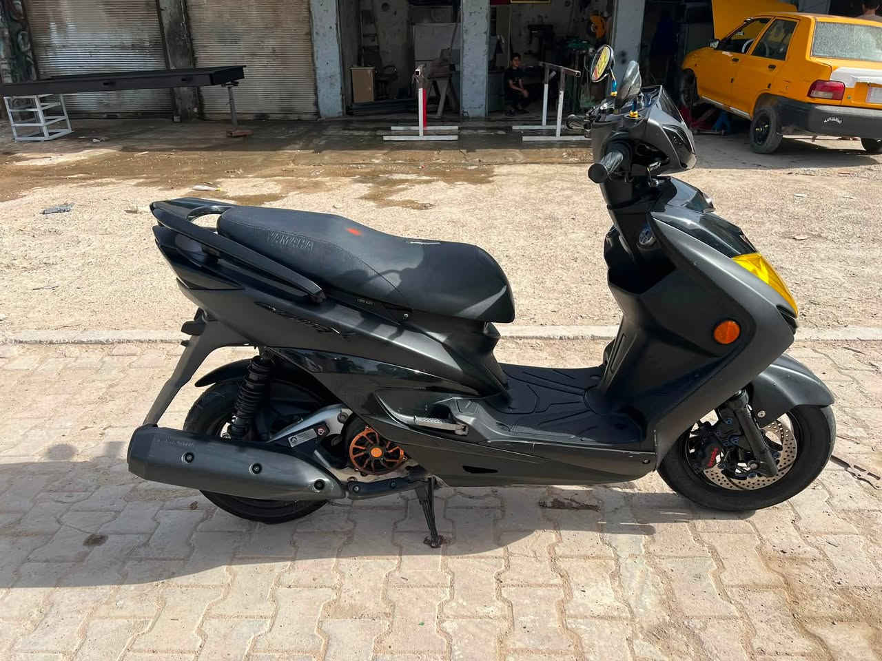 لام عليكم.... مكلف بلنشر
دراجة سكنس(لد)  🛵 للبيع
دراجة شلعه معدل كهربائيات كلهه شغاله 
دراجة جديده  بلادية
أي نقص مابيهة
جيب فيتر وتعال افحص
العنوان بغداد الحريه  قرب جامع المشاهده 
للاستفسار الاتصال ***********
