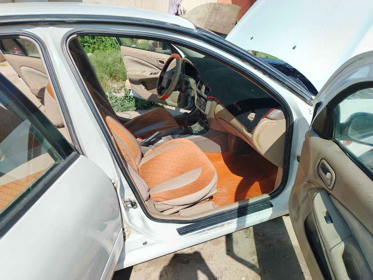 نيسان صني • ٢٠١٠ • فول اوتوماتيك