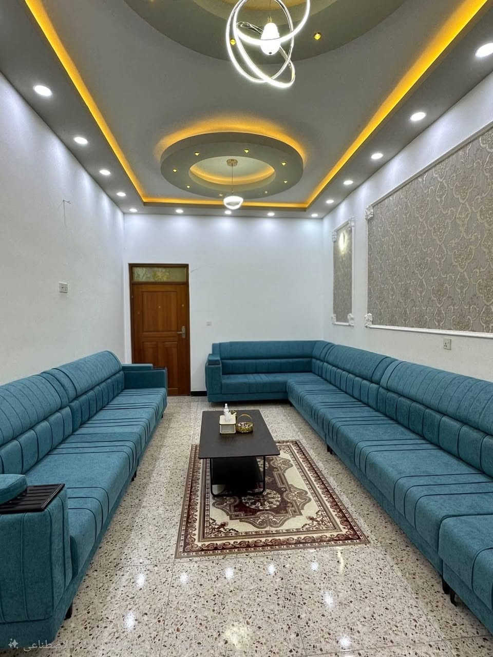 السلام عليكم مشتمل للبيع سامراء حي الخضراء 150 متر 4 غرف نوم فول مواصفات الطابق الأول كلة سحوبات والطابق الثاني سقف ثانوي شغل درجة اولى 
علق ب تم وسيصلك السعر فورا 
للاستفسار الاتصال على *********** او زورونا على مكتب المميز مدخل دوانم المعمل شارع المكاتب اول عمارة مجاور البنجرجي

نص مكتوب في الصور:
- تم انشاؤه باستخدام الذكاء الاصطناعي
- باستخدام الذكاء الاصطناعي