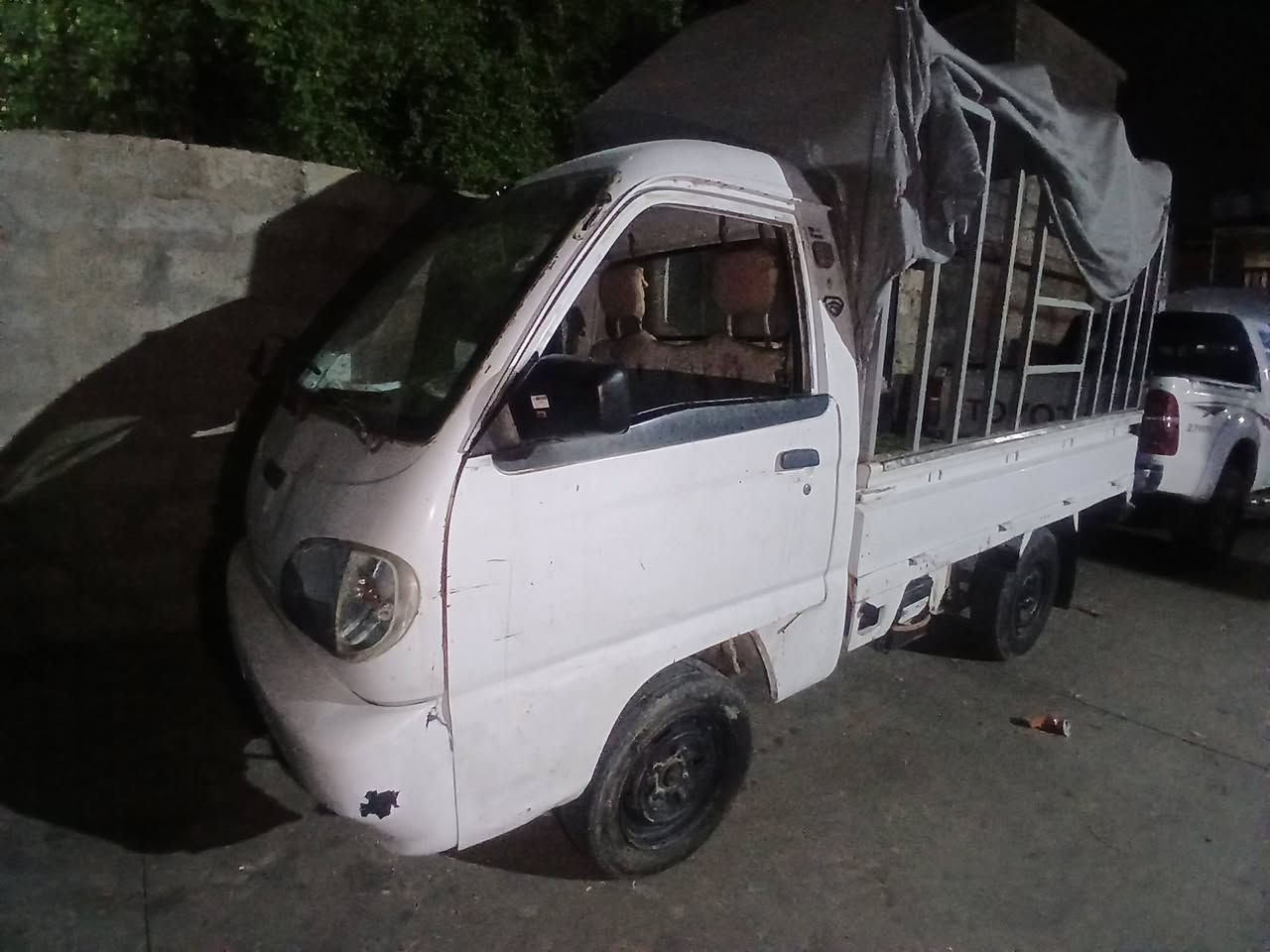 فرۆشتن ١١گڵاو مەعمەلەیە کەم گۆڕینەوەش ئەکەم چیتان هەیە داینەن 
فاوو ٢٠٠٨ 
گێڕومەکینە بەشەرت تازە تەشفید کراوە زۆر بەهەڵمەتە
هەموو گیانی ئیش دەکا
تایەکانی تازەن
چەمچەی تازەو مەزبوت
ماڵی کەسابەتە تەنکی ٦٠ لتری بۆ بەسراوە
یەکسەر بڕۆ بۆ کەسابەت ماڵی فەقیرە 
لەکەلارە
***********

