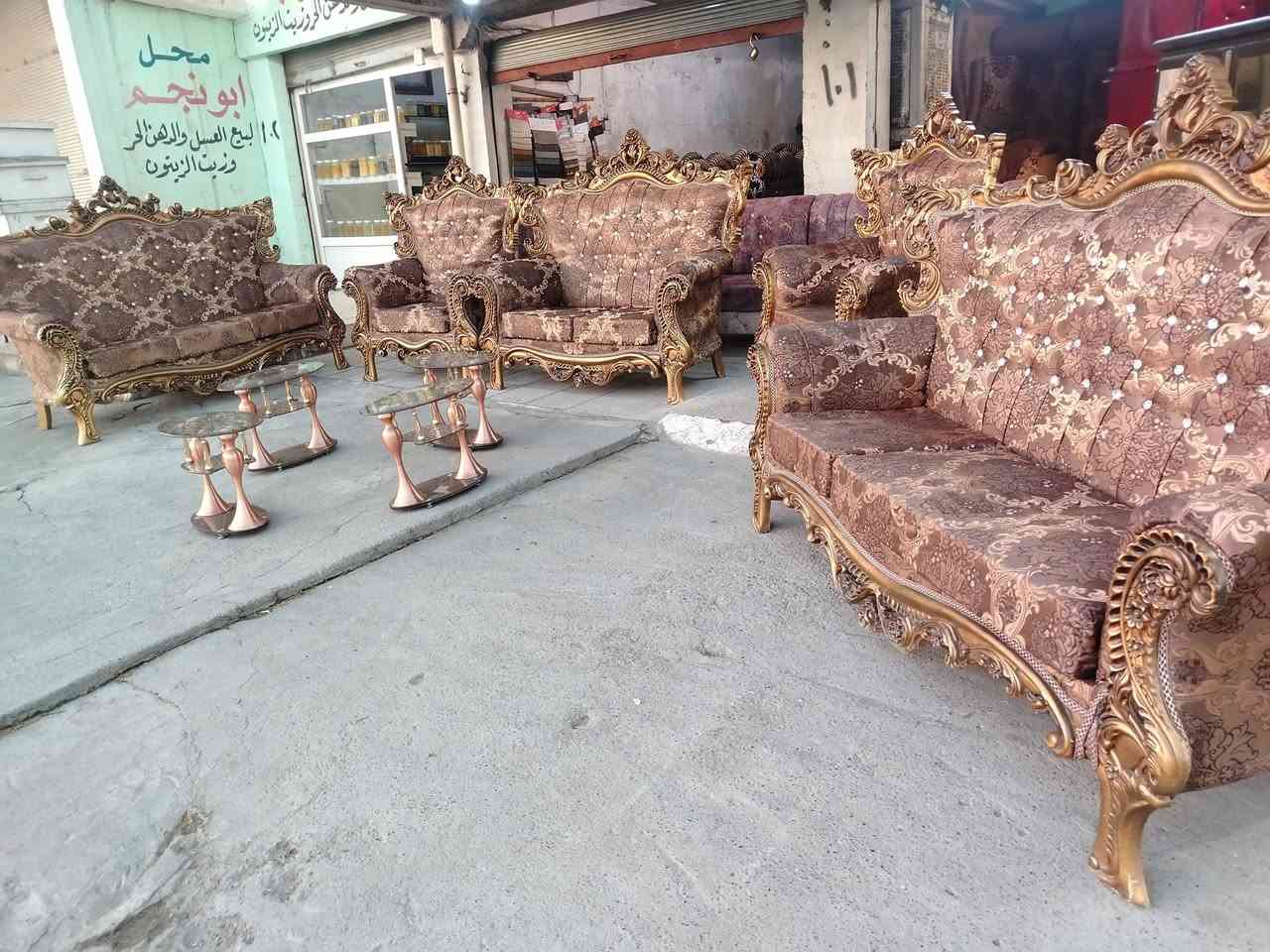 #طخم للبيع 11نفر نظافتوا 90٪بسعر مناسب جدااا
٥٥٠ 
#للاستفسار_الاتصال_علئ_هذا_الرقم  ***********
#العنوان_الموقع_حي_البكر_مقابيل_ملعب_الامواج
