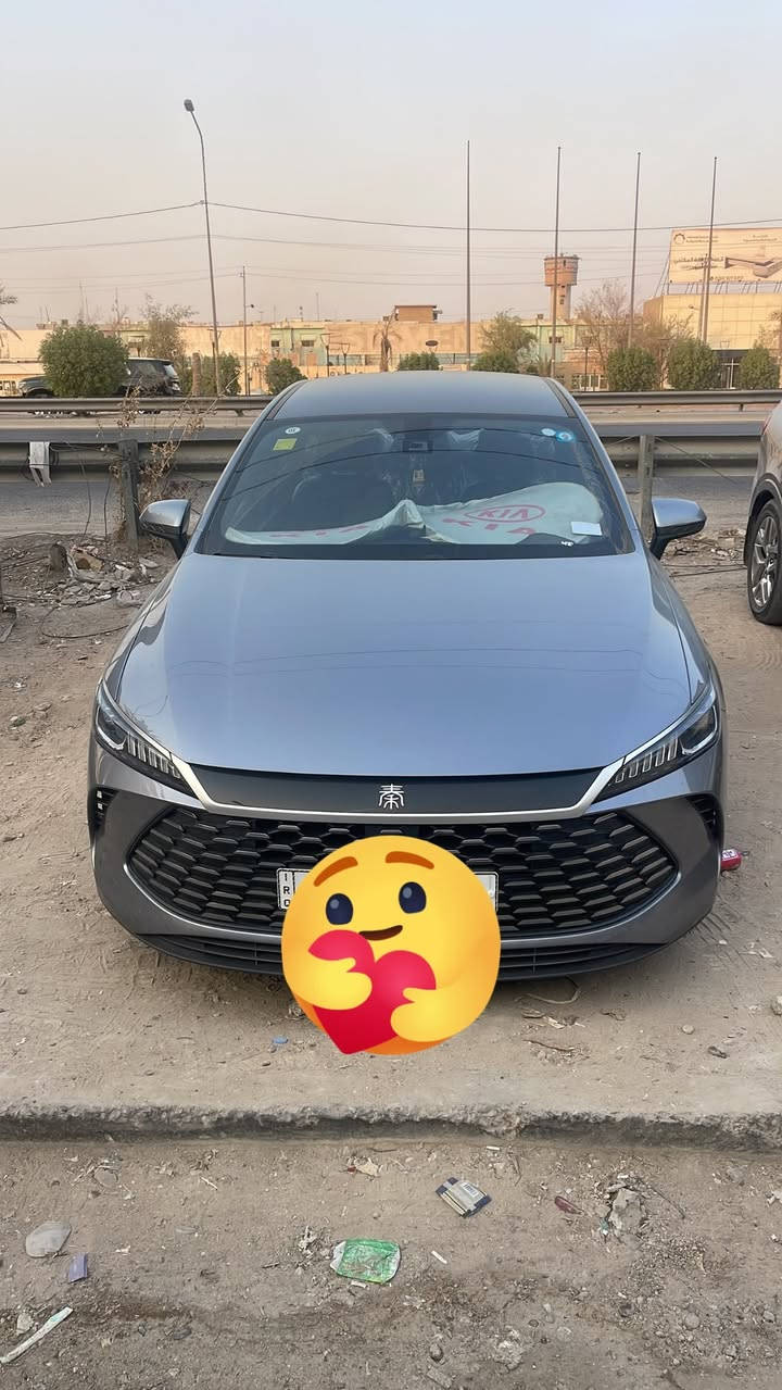 السلام عليكم للبيع كن بلاس موديل 2025 رقم بغداد ماشيه 25 الف الكلي سياره على وظع الشركه مكاني بغداد جامع النداء السعر 18 مليون غير متواجد ع فيس للاستفسار ***********
