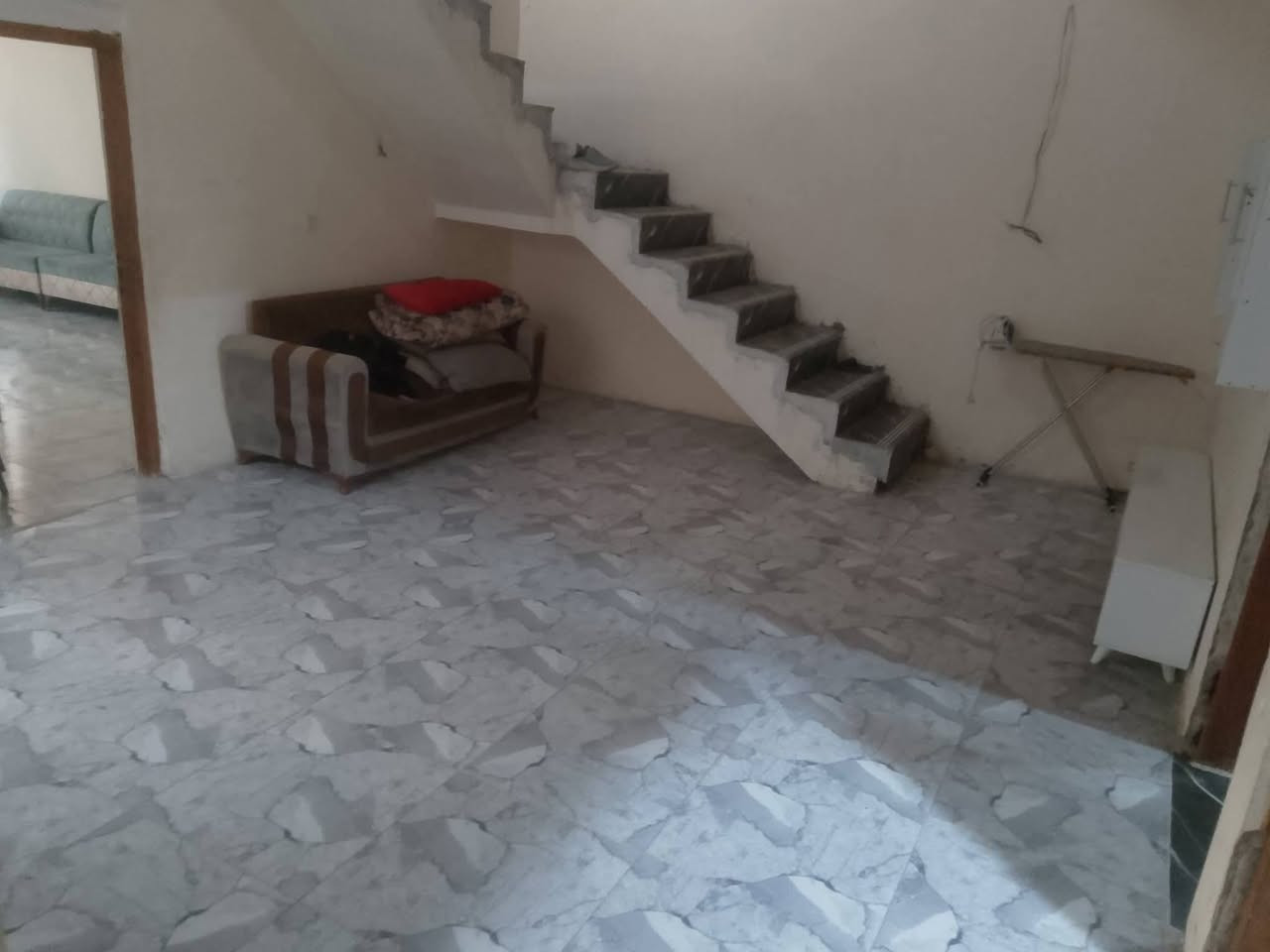 جديد • غرفتين نوم • كراج سيارتين