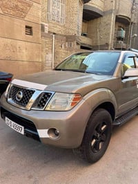 بافندر 2008  رقم بغداد هزه جديده بسمي تحويل ثاني يوم السياره بيها صبغ ...