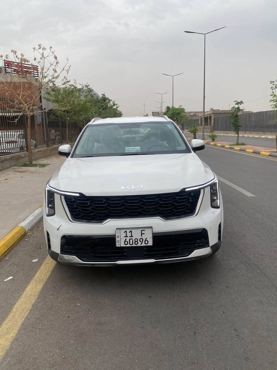سورنتو هايبرد • ماشي ٨٠٠٠ • ٧ راكب