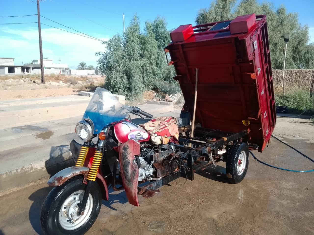 ٢٠١٨ • اوراق كاملة • التقاطع دلال عباس
