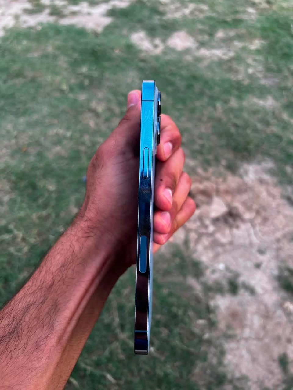 سلام عليكم 

ايفون 13 برو ماكس ذاكرة 256G  بطاريه 77 بلاديه

شريحة اكترونيه جهاز نضيف نفس الصور 

مامفتوح ولا مبدل بي شي تجي تاخذه علا فحص الحاسبه

رايده  600 وبي مجال بصيط مكاني جسر ديالى القديم 

***********
