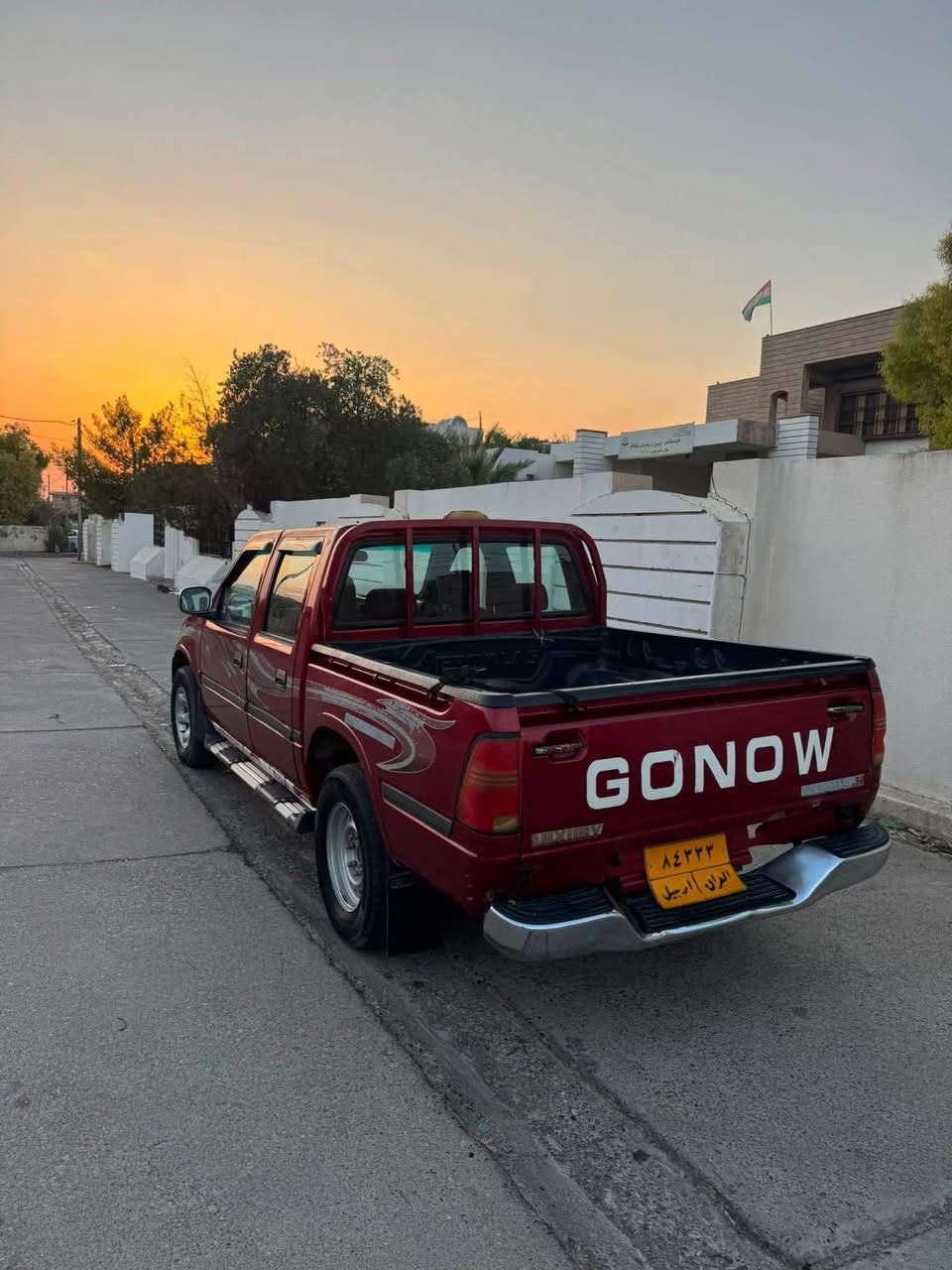 پیکاب گۆناو بۆ فرۆشتن 

مۆدێل 2010
 
بێ سبوغ بێ لێدران 

نرخی 50. وەرەقە و مجال 

ژ.م.  ***********
