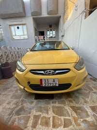 اكسنت ٢٠١٣ • اوتوماتيك • ضرر خلفي