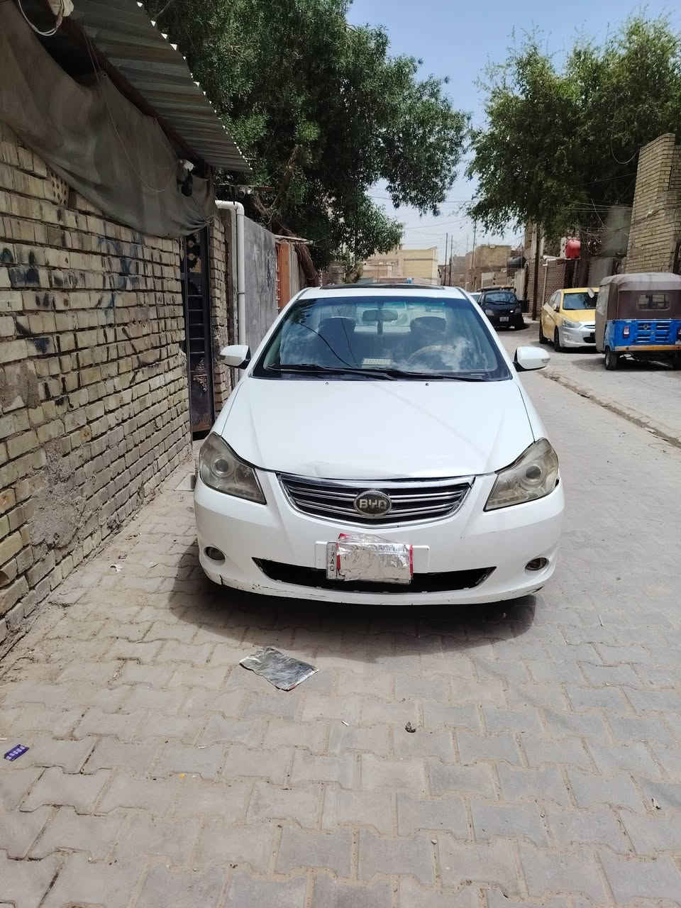 موديل 13 واسط مكينة وكير كورلا نحلة... تخم تاير جديد باتري جديد صدر قبل يومين جديد مصبوغ عام لجمالية مبدل جاملق ايمن بس كلهة بلادي وسيارة مال شغل خير من الله ماشالله تبارك الله اللهم صلي على محمد وآل محمد 55 وبيهة مجال *********** عنوان الشعب حي اور قرب جامع مجيسر البيضاني باسمي
