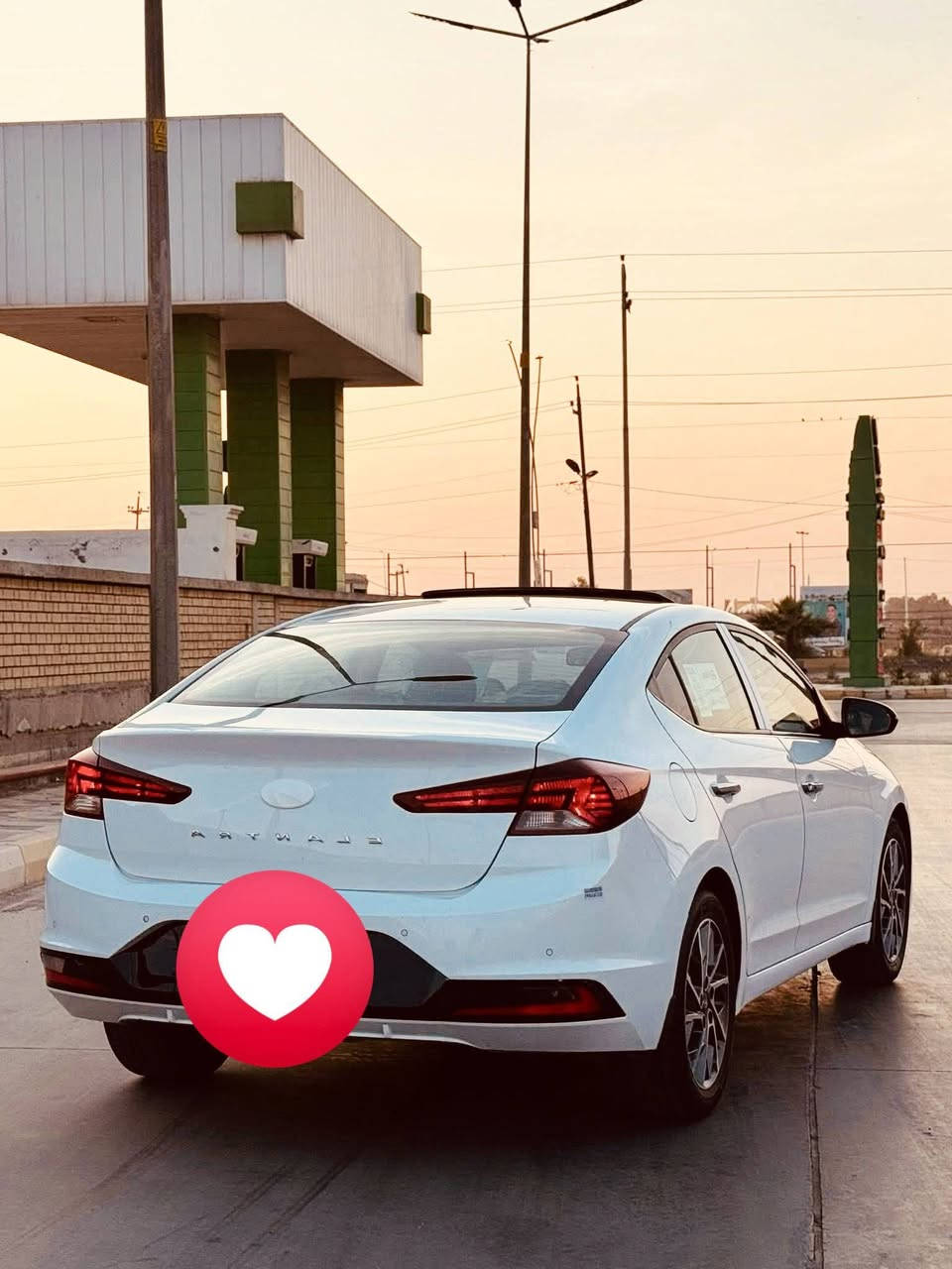 النترا 20 خليجي بارد شبر بالجاملغ بدون صبغ مع طخات بسيطه بالدوسه ***********
السعر 150

ماشيه 200000

الفين
رقم كربلاء
مال جناي الله شاهد محرك ماحاط اسبانه عليه
