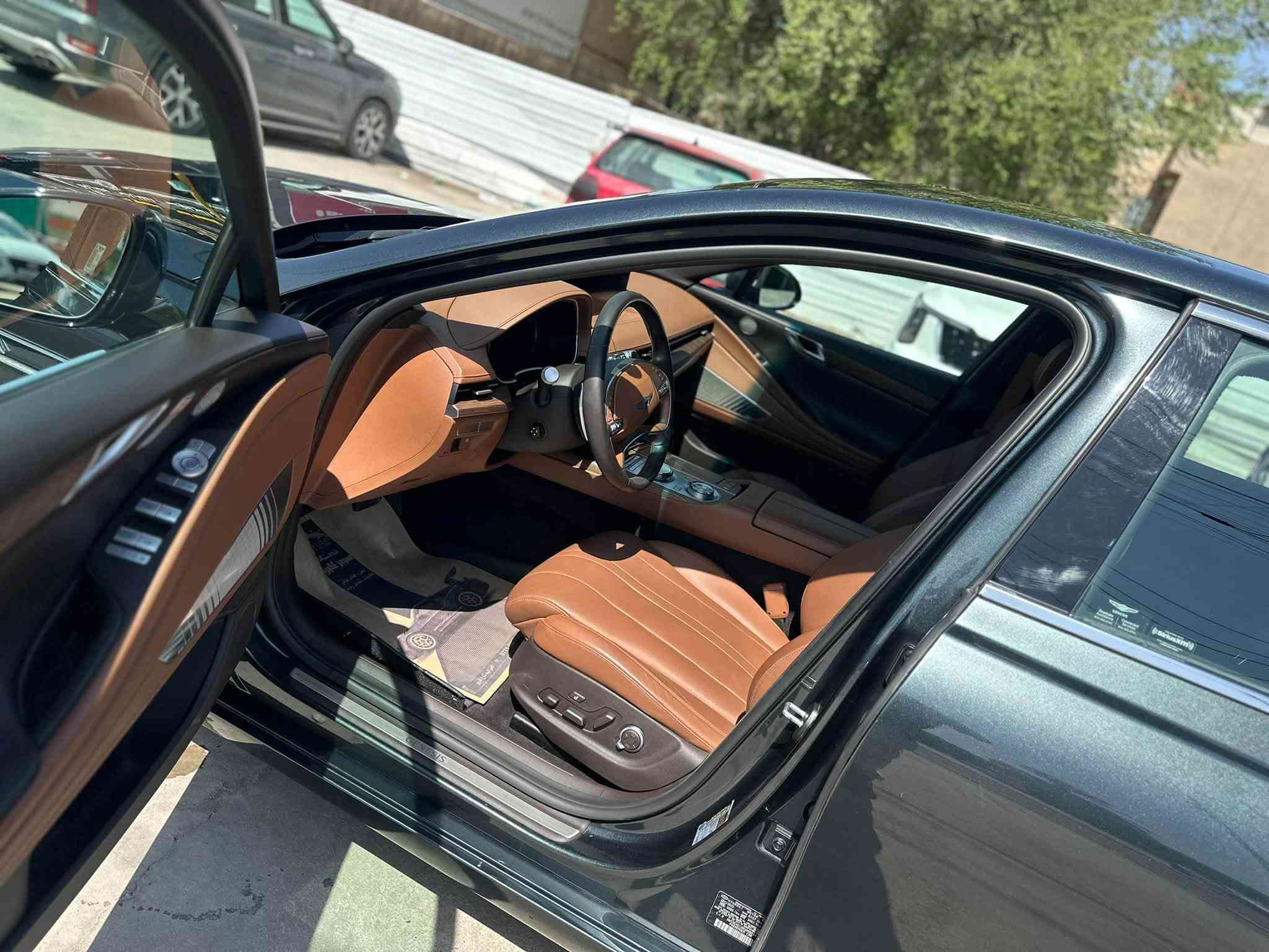 جنيسيز G80 • كهربائية • رقم بغداد