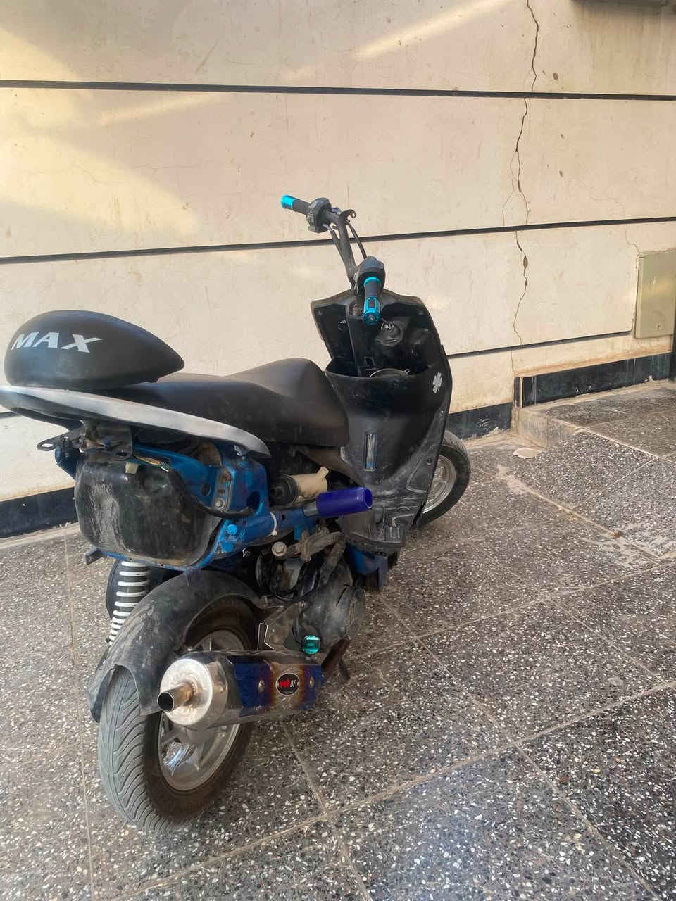سلام عليكم دراجه ماكس عدله دراجه شوفت عينك تخبل تجي تفحص وتشوفها اذا طلع بيها شي تاخذها بلاش:مكاني بغداد الغزاليه رقمي:فقط واتساب***********
