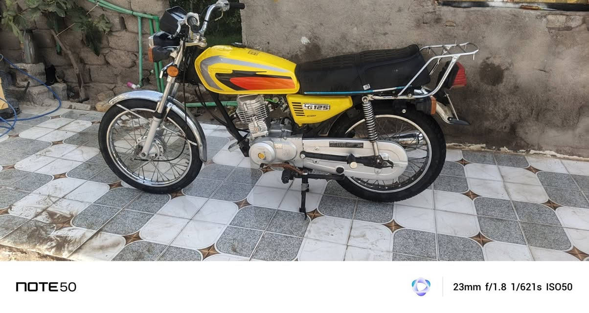 سلام عليكم دراجه البيع 22 اصولي مفتوحه بوشه بس دراجه نضيفه السعر 675  وبيهه مجال قليل مكاني شطره رقمي ***********
