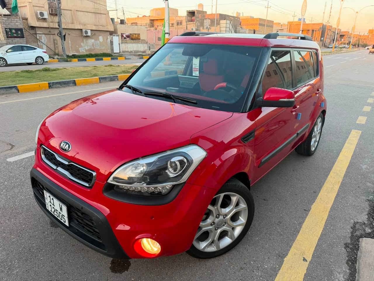 السلام عليكم

               كيا صول ( KIA SOUL ) الشركه الدوليه

السعر : 115 وبيه مجال بسيط للشراي يخابرني ويدلل

اللون : احمر ❤️

موديل: 2014

رقم السياره: بغداد دولي سنويه وهزه جدد وبسمي شخصيا

المحرك: 4 سلندر 1600 دوش ( دبل نوزل )

المسافه المقطوعه : 100 الف كيلو 

حاله السياره : ( مكفوله كفاله من الصبغ والضربه والفتح فقط بارد بسيط ومامبين وحته دعامياته كفاله)
**************************************************
                                المواصفات 
1- فتحه سقف ( سلايد رووف )
2- بصمه تشغيل وبصمه ابواب
3- حساس امامي وخلفي 
4- اشاره بالمري
5- مري شفط
6- ويل كب 18 اصلي بلاد
7- حاجب لد نهاري 
8- كامره خلفيه بلاد 
9- تحكم استيرن جهتين
10- كشافات بلاديه
11- بك لايت ليدي بلاد
***********************************************
*السياره جديد جدا ونظيفه وارضيه فارشه جلد ودوساته مغلفهن نايلون وتخم تاير جديد كوري
*محرك كير تبريد بلاد ع وضع الشركه
*حته الدهن توني مبدله الله شاهد
*حداديه كامله جديده 

مكان السياره : ذي قار ( ناصريه )

للبيع فقط 

موبايل وات ساب
***********
واسف ع الاطاله
