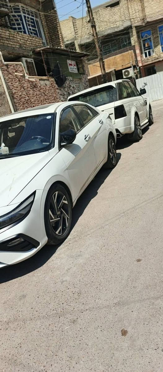 يالسلام عليكم النترا موديل 24حادثه امدل باب السايق وبيه بارد بنهاية الجاملغ السياره ماشه 37السعر 130$.              الرقم ***********
