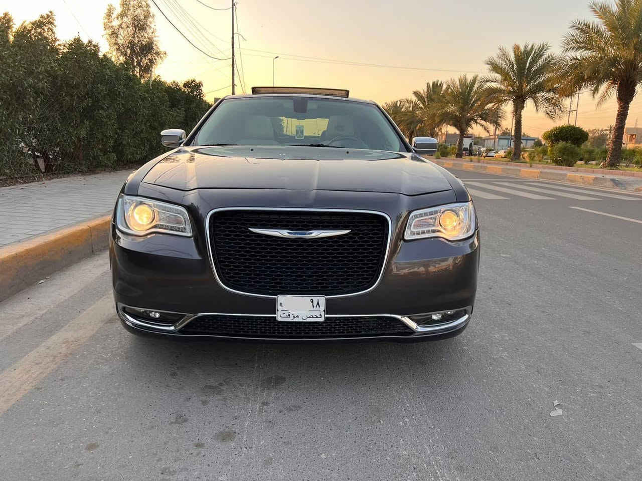 السلام عليكم
للبيع كرايسلر C300 اوباما 
2017 معلايه 2022 ماشيه  100mi رقم ذي قار باسمي الدولي شرط التحويل هزه جديده V6/3600
تو ويل
حادثهه قطعتين فقط صور مرفوقه

السياره جاهزه من كل نقص 
حداديه تخم تاير تدفئه تبريد كله جاهز
المواصفات/
كير ماوس 8 نمر
بانوراما قطعتين
تشغيل عن بعد
كشنات تدفئه تبريد
كشنات كهرباء جلد اسود
لايت زينون عدسه
شاشه كبيره تدعم كاربلي
بصمه تشغيل وأبواب
خزن ميموري
كامرا خلفيه
ستيرن كهرباء
تبريد قطعتين
تحكم ستيرن جهتين مع مثبت سرعه
مري كهرباء
برده خلفيه كهرباء
ويل18 بلادي
باقي المواصفات معروفه
السياره جاهزه ومال جناي 
سعرها 155 وبيه مجال 
مكاني ذي قار/ سوق الشيوخ
***********
