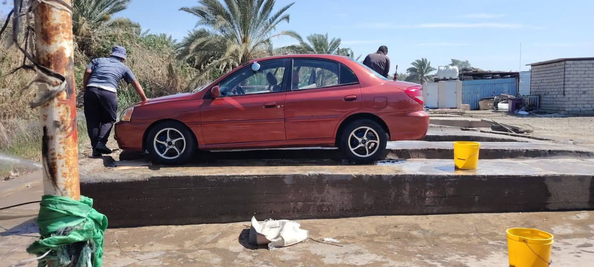 كيا ريو LX
2005 
وارد امريكي 
كير و مكينة مكفولات 
حدادية 65%
تخم تاير جديد
سيارة مصبوغة عام
حادث امريكي جنطة
تبريد عوزه بس كومبريسر
سيارة خير من الله اقتصادية
 
سعر 55
***********
