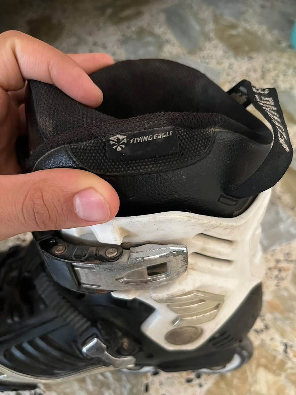 سكيت رول • قياس 42-43 • بغداد