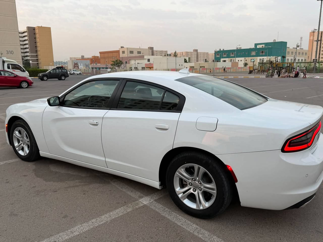 السلام عليكم
جارجر 2023 
مواصفات sxt
حافة البنيد صبغ بدون دواخل بدون ايرباك صورة الحادث مرفقة 
رقم اربيل سنوية بسمي 
رقم الهاتف ***********
السعر 235$
