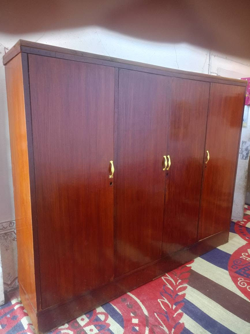 كنتور 4بواب صاج عراقي اللبيع خانه رفين وخاه رف وبنص تعلاكه ورف سعر 150 العنوان العمارات الملح مقابيل حي الخضراء قرب مدرسه رقيه الانصاري قرب فلاح المضمد ***********نضيف عمارة, ميسان
