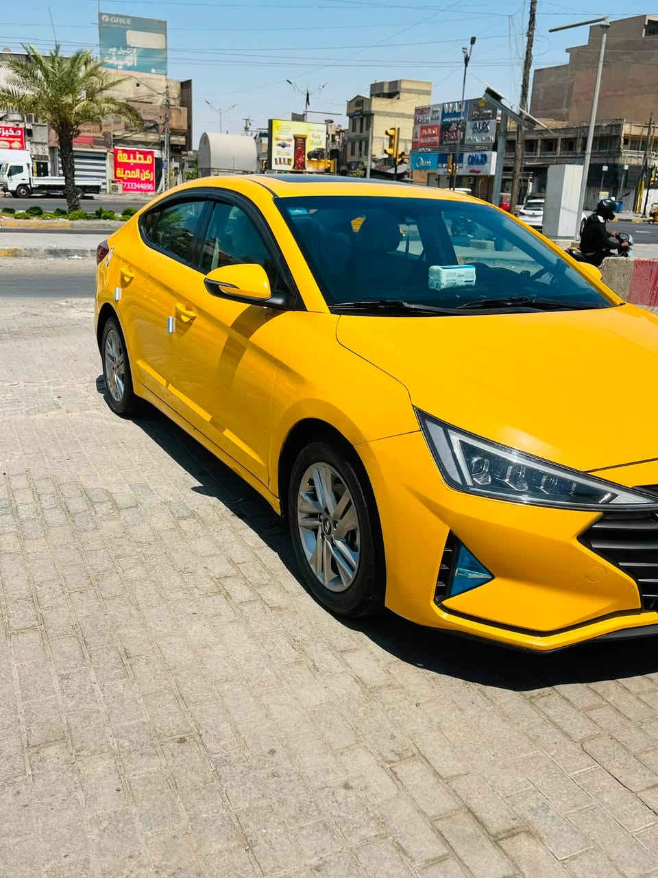 سلام عليكم النترا للبيع موديل 2020فول مواصفات رقمها إنكليزي بغداد وارد أمريكي سياره نضيفه كلش حادثها جاملغ خلفي وسياره منضومه غاز جديد رقمي للتواصل ***********
