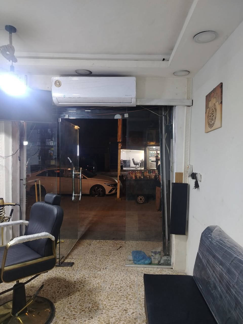 محل حلاقة • متكامل • شارع دكتور حافظ