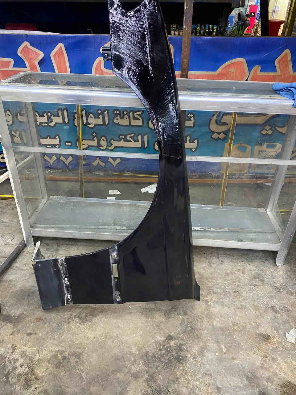 سلام عليكم جاملغات بي ام خفاش جدد بس مال السايق بي تصليح قليل  ومال مديل 2000ولايتات جدد بس واحد بي كسر بصيط العنوان بغداد***********
