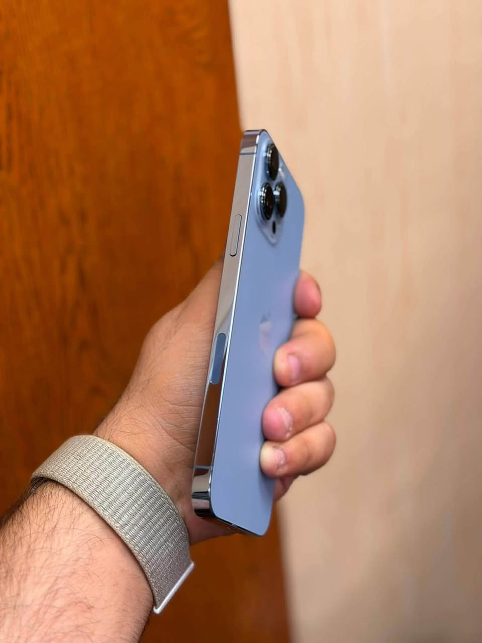 🥇iPhone 13 Pro Max 🩵

" ايفون 📲13 برو ماكس

" اللون سمائي

" بطاريه 🔋83

"نضافة الجهاز 100‎%‎

" ذاكره (128) 

جهاز ( تك سيم )نموذج m

السعر /600 قفل 🔒 

العنوان / موصل حي صدام 

للتواصل / واتساب / ***********

 واذا ماعجبك الجهاز تاخذ الاحسن منه يارب
