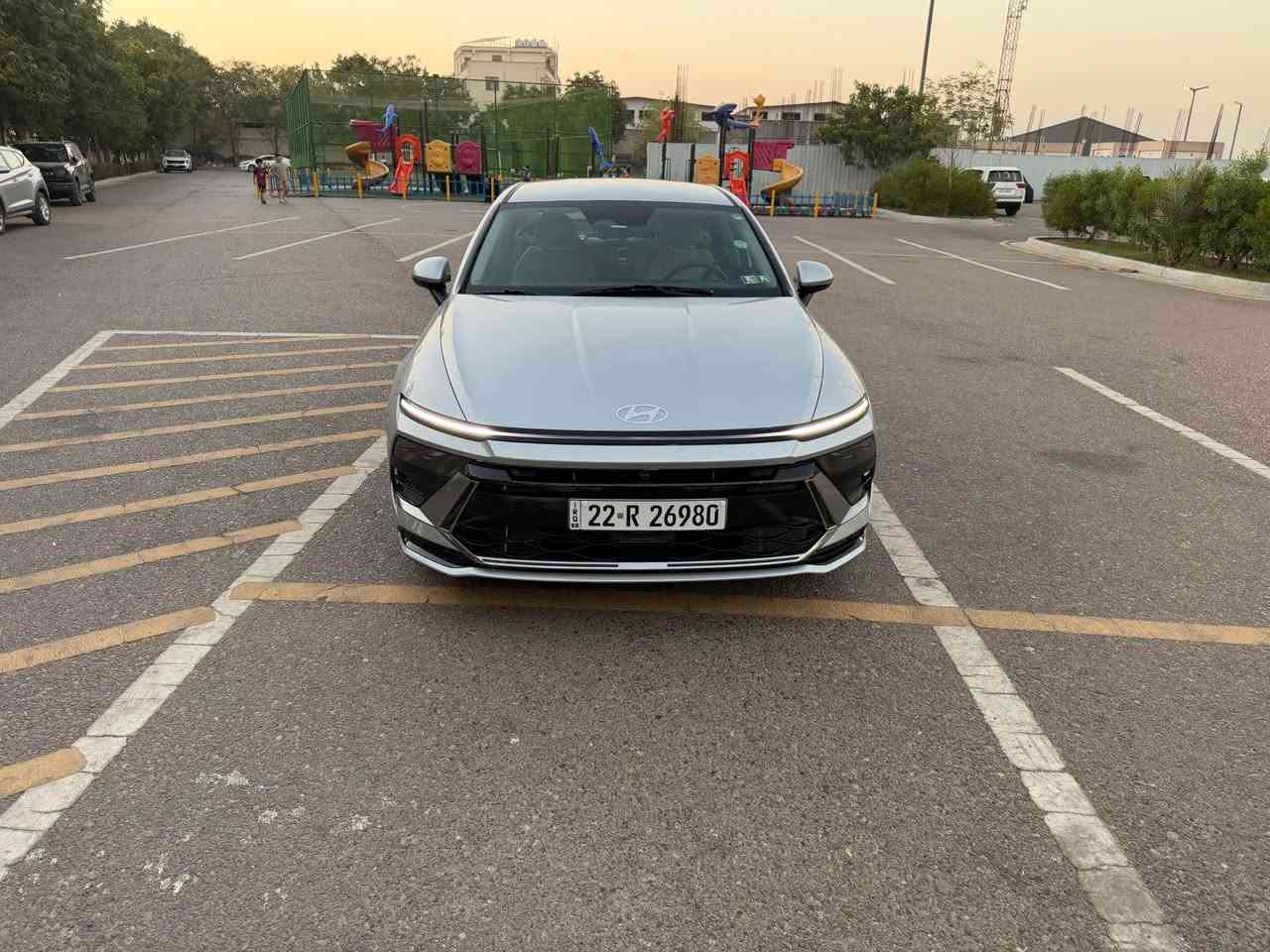 سوناتا 2024 الشكل الجديد ✅
مرقمة اربيل هزه فحص وترقيم جديد تحويل بأسم المشتري / وارد امريكي/ 
جاملغ مبدل مال السكن 

السيارة ليبل واحد عدا  الجاملغ 
يعني قطعة وحده فقط مبدلة  بدون ايرباك 
مواصفات SEL 
محرك 2500
دشبول الكتروني متصل مع شاشة كاملة
أنظمة قيادة متعدد 
رادارات امامي جانبي خلفي
قيادة آليه * تحديد مسار 
لايت زينون عالي ناصي 
LED نهاري - بك لايت لد 
مانع تصادم امامي خلفي
بصمة تشغيل + بصمة ابواب + تشغيل عن بعد
كشن كهربائي
تدفئة كشنات
اوتو هولد توقف ذاتي اثناء الازدحام 
تحكمات استيرن فول
سايد بريك بصمة
صندوك ذكي + بصمة
كيرها تعليك النظام الجديد 
كامرا خلفيه دوارة وشاشة نظام ابل كار بلي
وباقي المواصفات معروفه للسيارة 
ماشيه 63 الف ميل
السعر 178$ ورقه مكان سياره بغداد البنوك
السياره جديده وما ناقصها اي شي
رقم تلفون *********** بغداد, العراق
