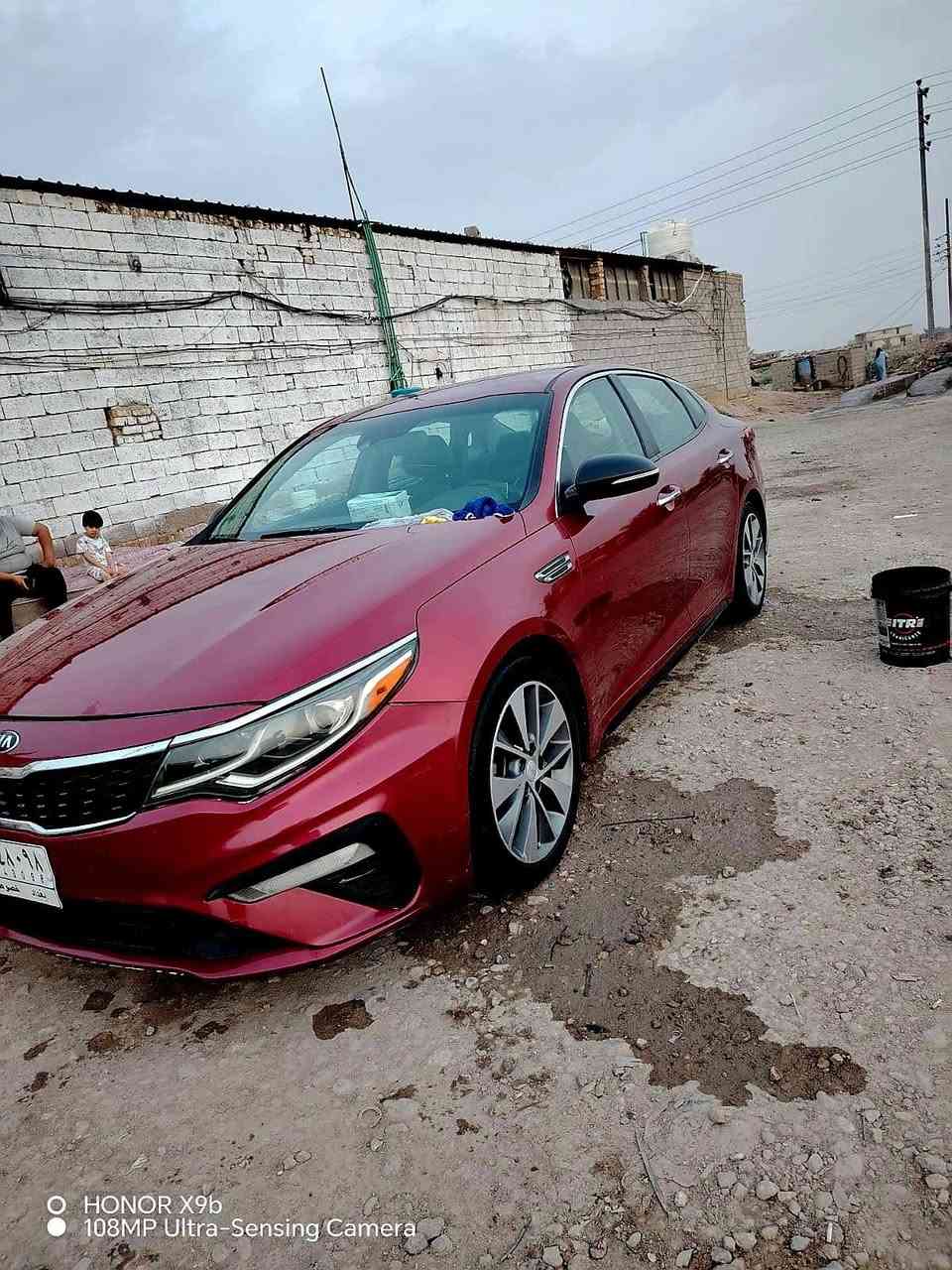 سلام عليكم اوبتيما موديل 2019 كلين مكفوله بيه فقط فقط فقط 5 حالوبات خفيفات كلش رقم بغداد بسمي تحويل مباشر سياره جديده ما بيه اي نقص حداديه تبريد  مكينه اطي ضمان سنه بيه جديه فول مواصفات S معروفه موصفات s  سعر 130 وبيه مجال مكاني ديوانيه قضاء عفك ***********
