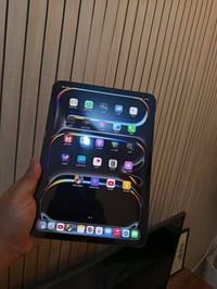 ايباد برو معالج M4 ب800 07707298997