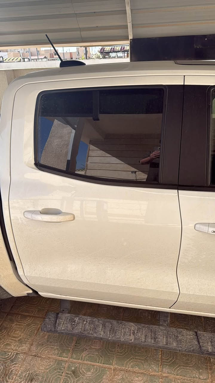 GMC  Canyon 2024 
فول مواصفات بدون فور ويل
1-سلايت
2-كشنات جلد
3-كشنات تدفئه
4-تبريد قطعتين
5-حساسات
6-كامره 360
7-رادارات ونقطه عمياء
8-هاندبريك بصمه
9-دخول ذكي وتشغيل بصمه
10-تشغيل عن بعد
السياره بيها اربع اصابع بالبنيد فقط
مكفوله حته من الشخط
حالياً ماشيه 42 كلم وقابل للزياده
السياره مرقمه اربيل باسمي وشرط التحويل
السعر خابر على رقمي او راسلني خاص
***********
مكان السياره صلاح الدين بيجي حي المصافي
