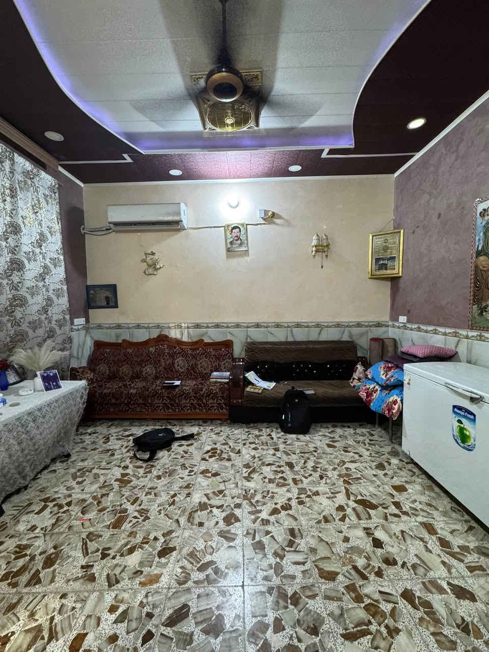 شارع نادر • ٢٥٠م • ٥ غرف