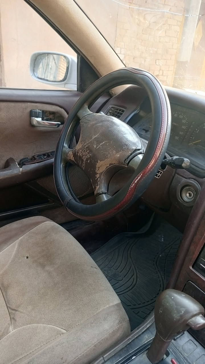 كرسته للبيع 93 مكفوله من العيب الشرعي
ونقل الجثه والكص السياره جاهزه مكينه ونجي
كير ومكينه خير من الله كهربائيات شغاله 
تحويل مباشر السعر 47 وبي مجال بسيط 
مكاني الناصريه التواصل ع رقم 
***********
