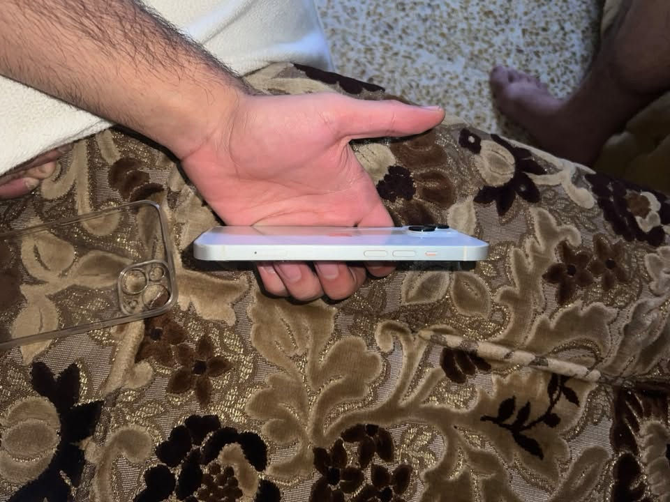 ايفون ١٣ • ١٢٨ • بطارية ١٠٠
