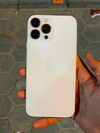 ايفون ١٣ برو ماكس • ٢٥٦ • بطاريه ٧٦