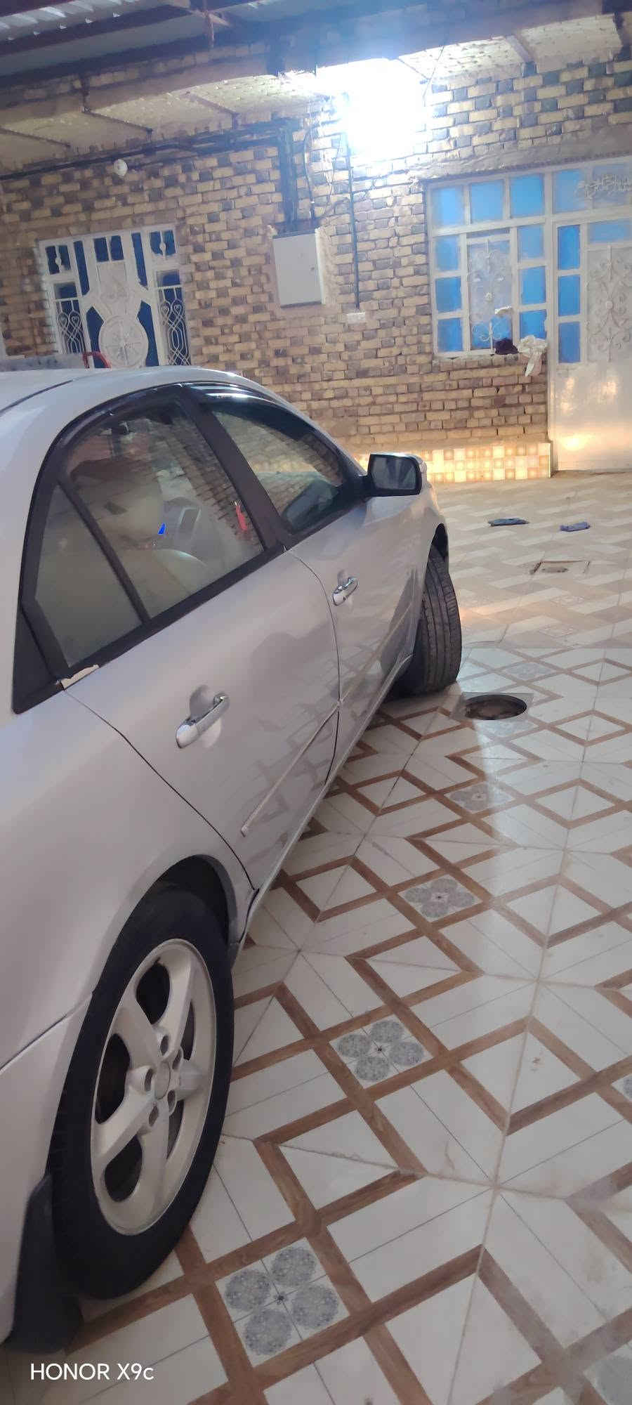 سلام عليكم
سوناته رقم بغداد بسمي

خليجي  مكينه 2400

الموديل 20010

شراي ينتصر هاذ رقمي ***********

نص مكتوب في الصور:
- HONOR X9c