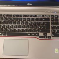 لابتوب للبيع صار شهر من اخذته علمود دراسه وتركت حالياً وادبيعه..   هاذ...
