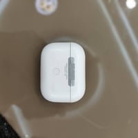 AirPods Pro • كوبي درجة أولى • بحالة جيدة