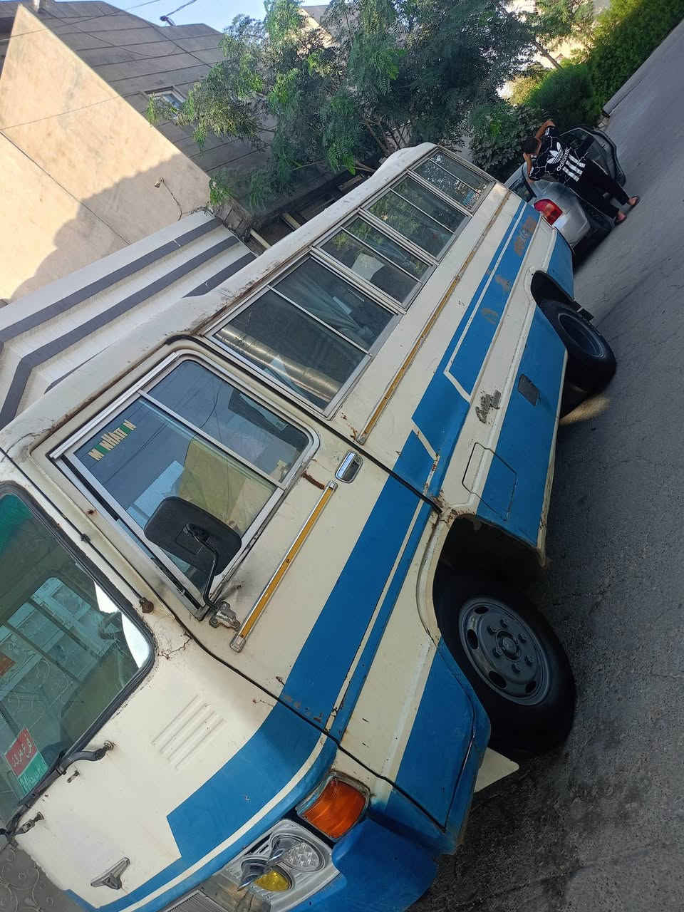 كوستر ١٩٨٢ • بدون اوراق • كركوك