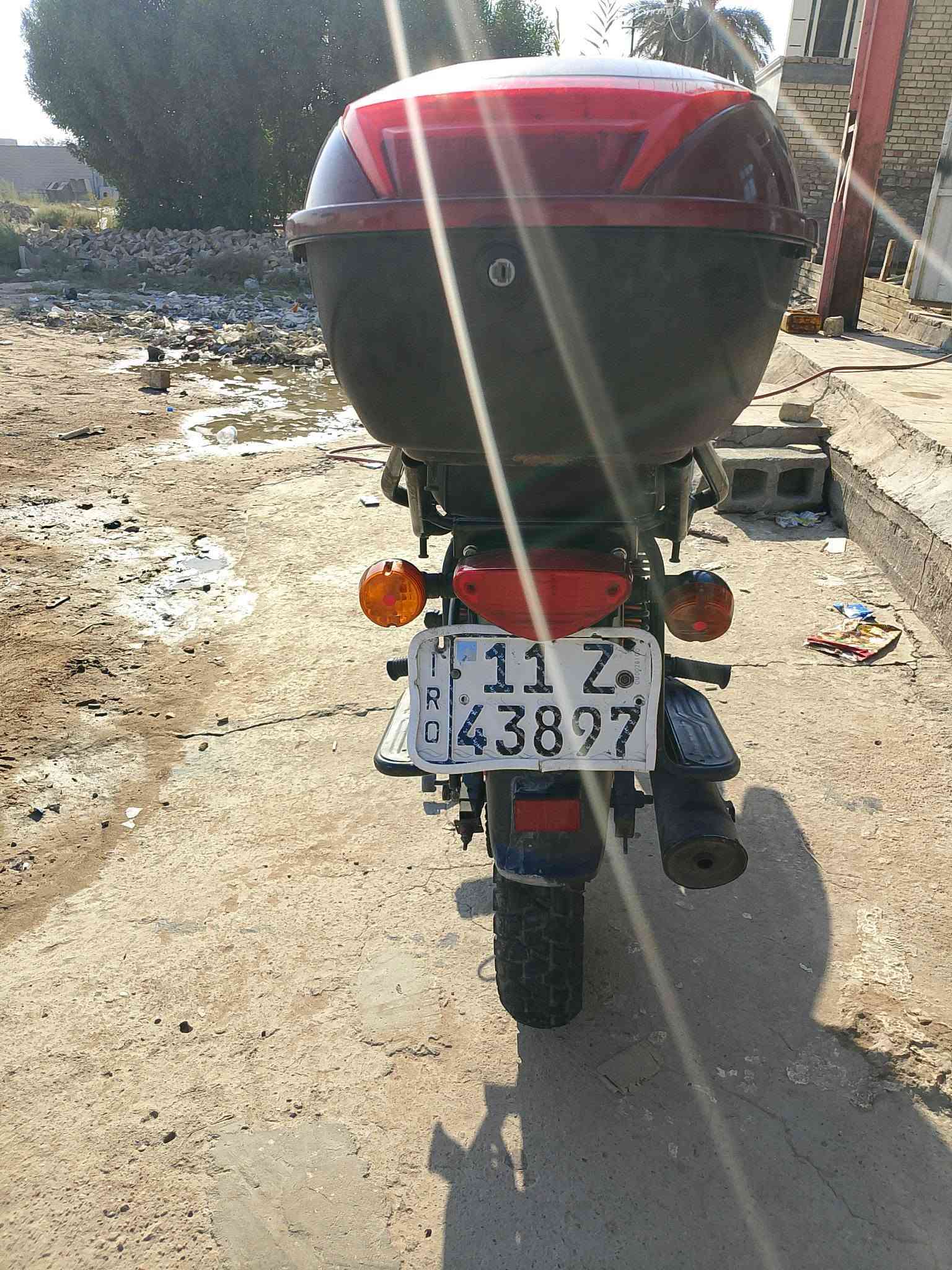 السلام عليكم بوكسر سنوية + تحويل مباشر موديل  22 شهر ال 11شكل ال 23 
الدراجة مكينة مفتوحة ومجفتة تجفيت شركة الدراجة كل نقص ما بيها مكينة مثل الساعة بياع شراي رجأ لا تعبني 
عليها لايت زنون اصلي سلف هندر كهربائيات كلة شغال 
السكن غزالية السعر #مليونين و 100+ مكلف بنشر فقط واتساب ***********
