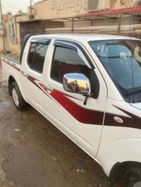 نيفارة للبيع موديل 2013  سنوية جديدة بسمي سيارة جديدة وجاهزة ماناقصهة ...