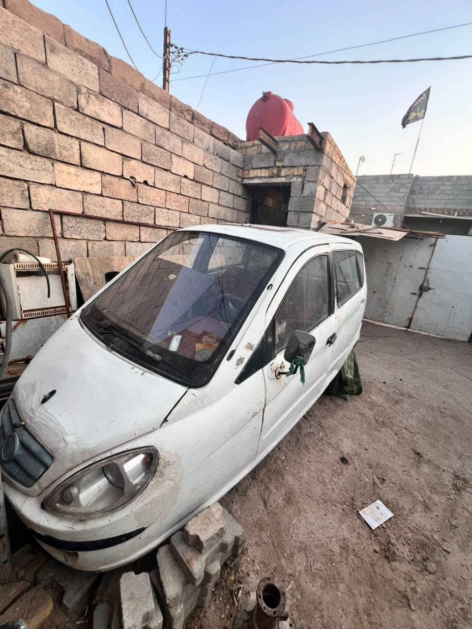 سياره تكتك البيع  شغاله   التواصل *********** 
عنواني بصره الديره

