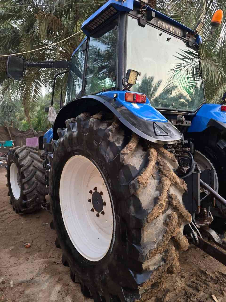 موديل ٢٠٠٢ • رقم واسط • تاير جديد