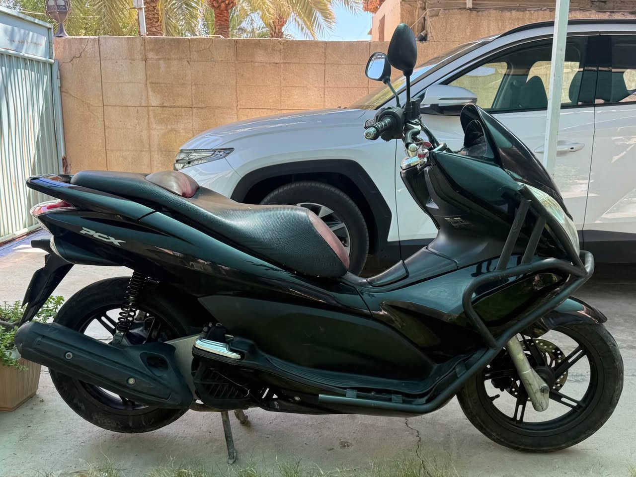 دراجه للبيع نوع Pcx الجيل الاول
125cc
الدراجه نضيفه بمعنى الكلمة بس بيها مشكله بل روله يكلف تصليحها ١٥٠/٢٠٠ الف ترجع بلاد.

 دراجه مفوله بمعنى الكلمه الدراجه مسجله وكامله وسنويه موجوده تحويل ثاني يوم كهربائياتها كلها شغاله يعني دراجه نقصها الروله فقط تسويها وتنساها بعد عمر تروح وياك 

 كشرها  بي فطور وكسر من الصفحه للتواصل على هذا الرقم بي واتساب واذا تريدون خاص هم موجود
واتس اب ***********
اتصال ***********

مكان الدراجه الانبار الرمادي سعر الدراجه 15 ورقه وبيه مجال بسيط حك الجيه بغداد, العراق
