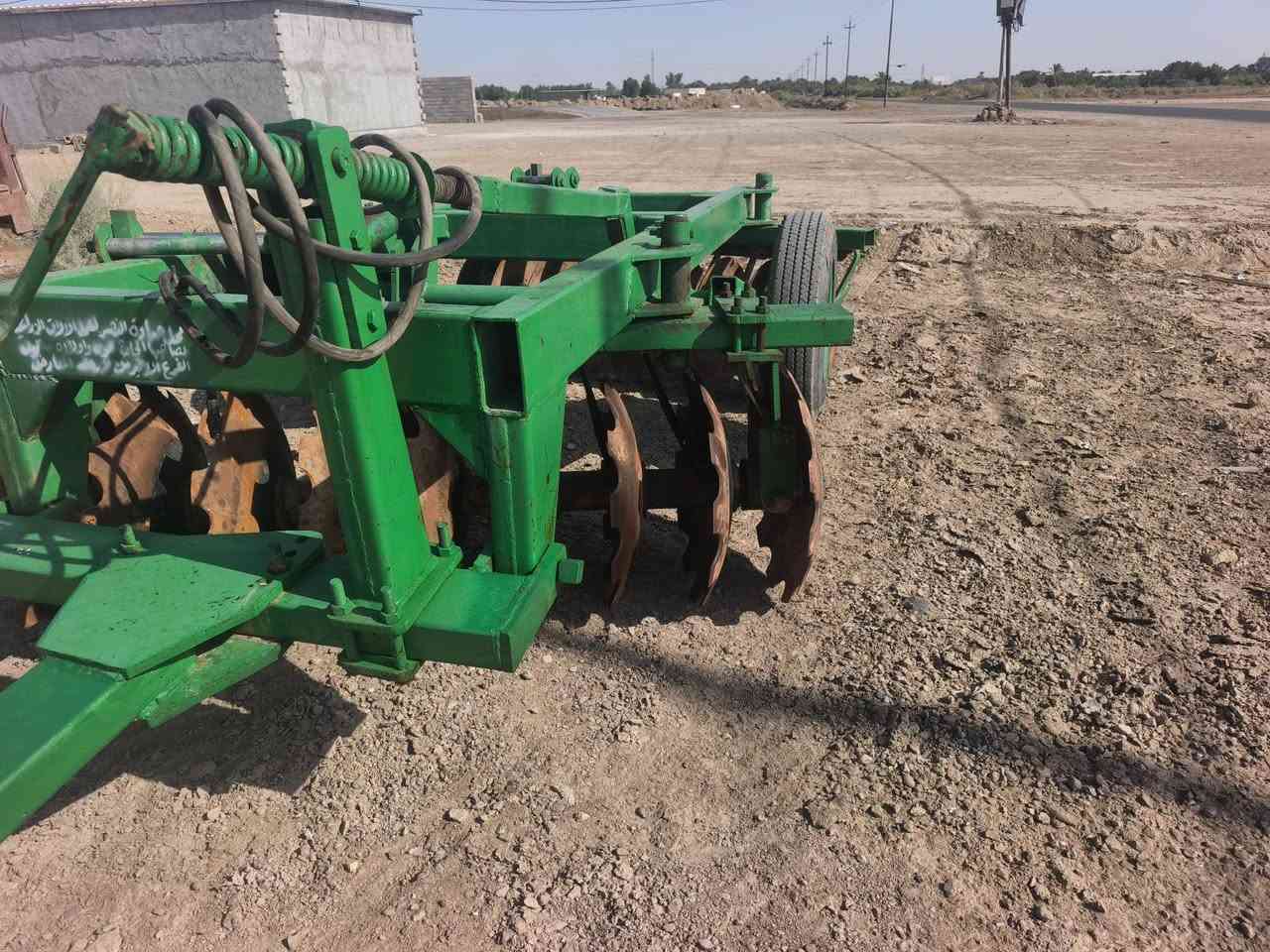 دسك حدادي حجم 18جديد كلش جديد مثل ماتشوف بصوره وبعد انضف العنوان واسط الأحرار ***********
